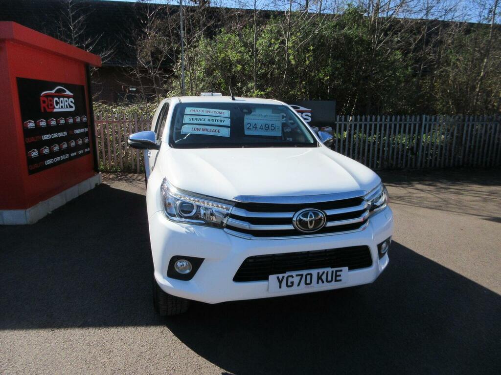Toyota HILUX Pickup 2.4 D-4d Invincible 4Wd Euro 6 Ss 4 White