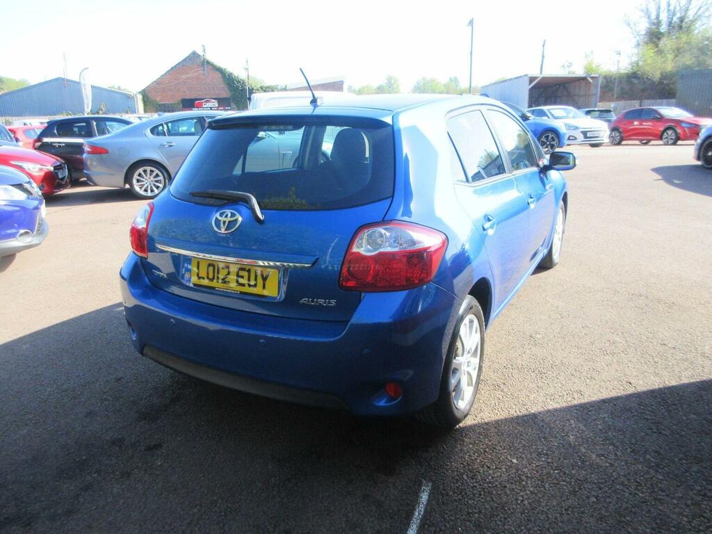 Toyota Auris Hatchback 1.6 V-matic Tr 201212 Blue #6