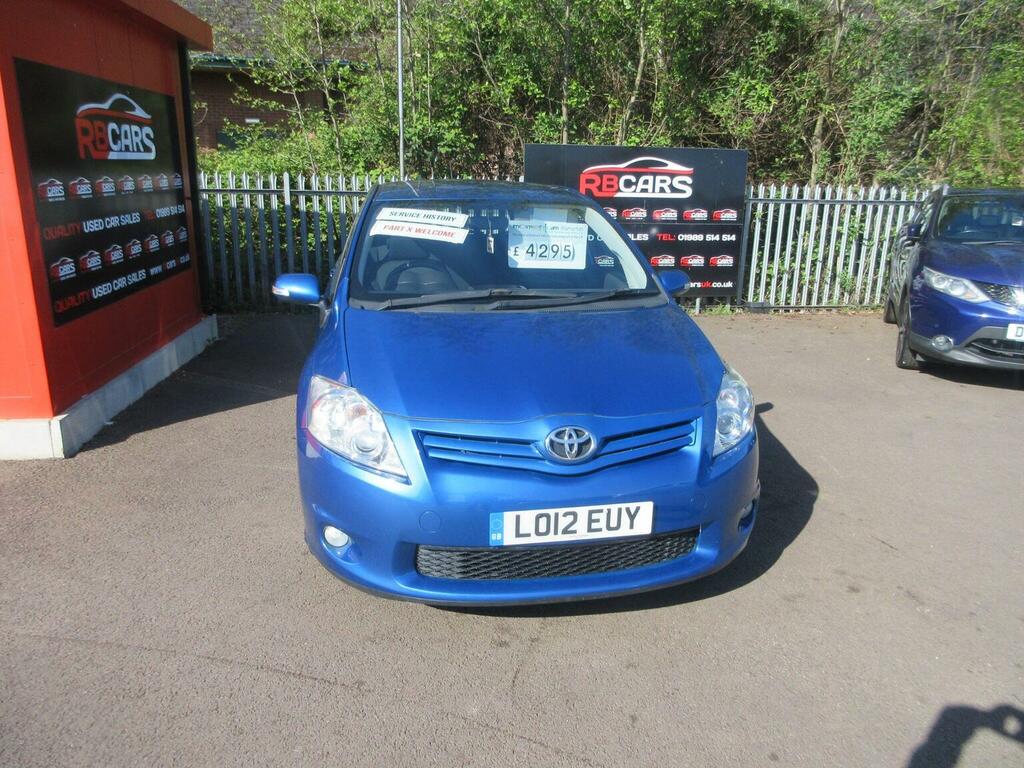Toyota Auris Hatchback 1.6 V-matic Tr 201212 Blue