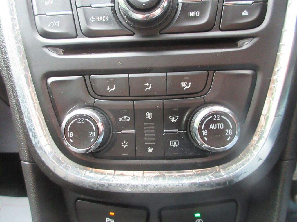 Vauxhall Mokka 1.6 Cdti Exclusiv #16