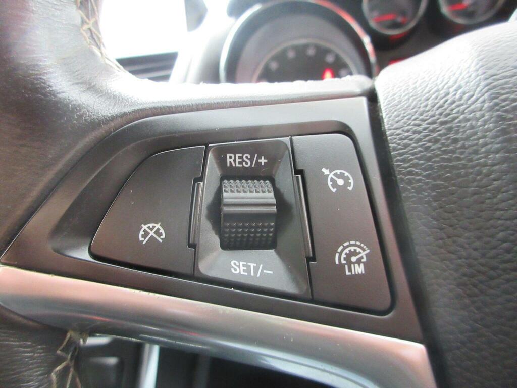 Vauxhall Mokka 1.6 Cdti Exclusiv #12