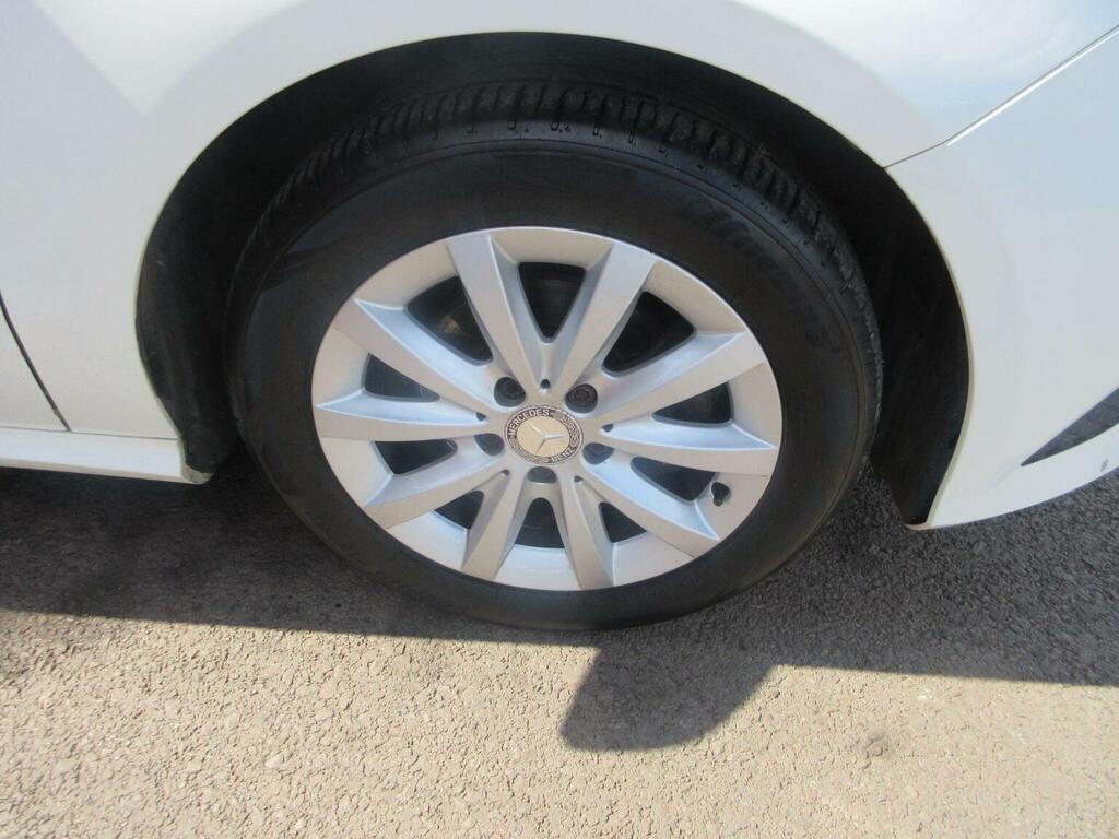 Mercedes-Benz A Class A200 Cdi White #48