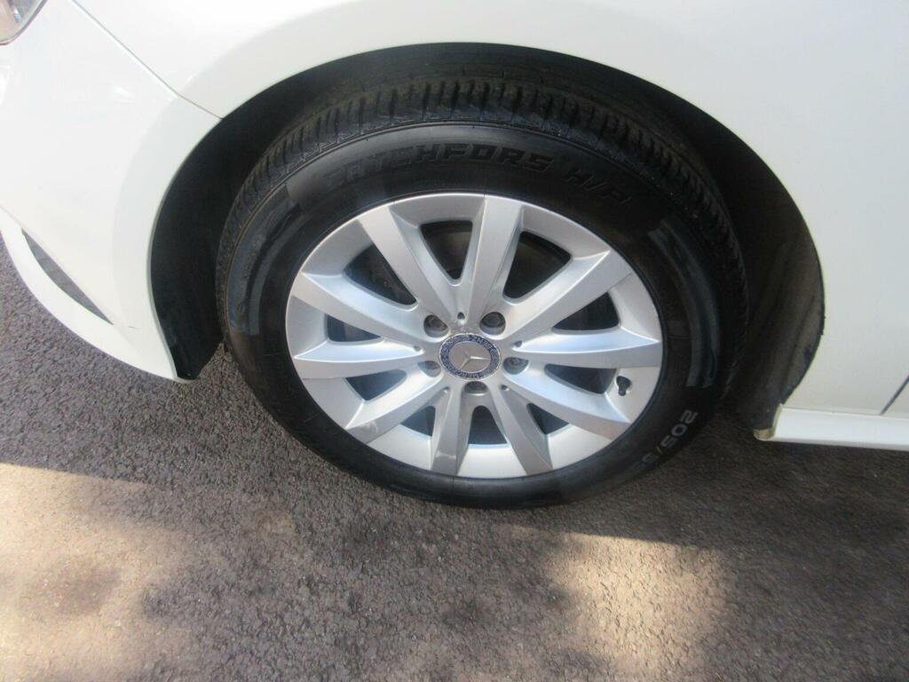 Mercedes-Benz A Class A200 Cdi White #51