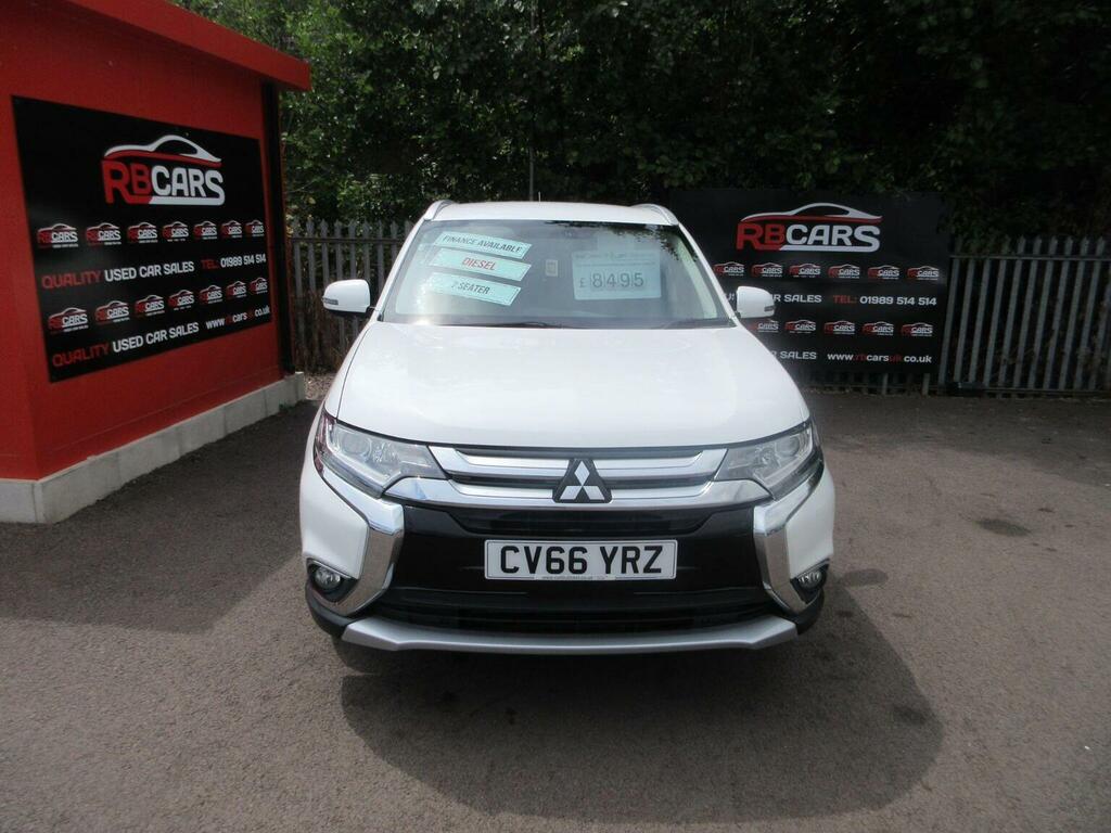 Mitsubishi Outlander Suv 2.2 Di-d Gx3 4Wd Euro 6 Ss 201666 White #2