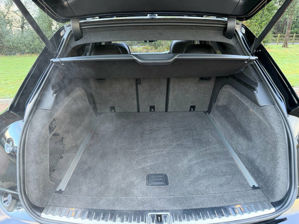 Bentley Bentayga Mulliner Ewb Grey #56