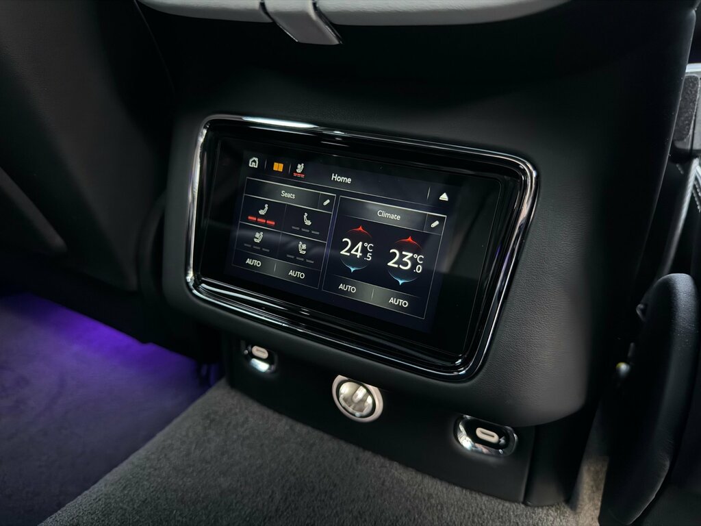 Bentley Bentayga Mulliner Ewb Grey #44