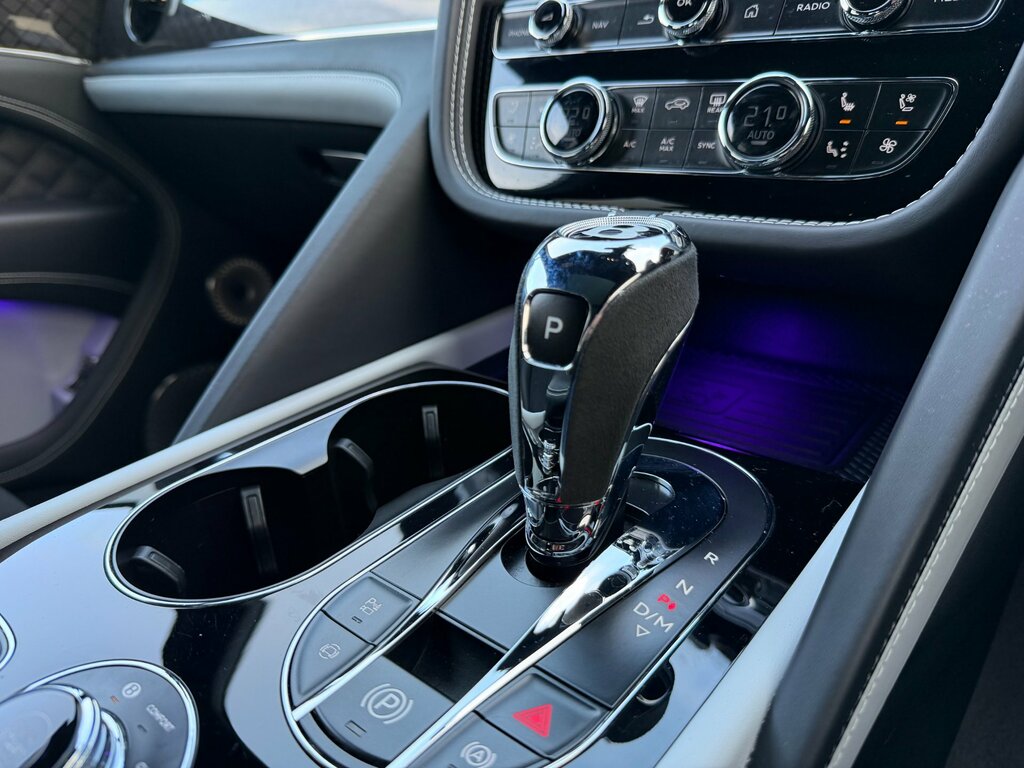 Bentley Bentayga Mulliner Ewb Grey #27