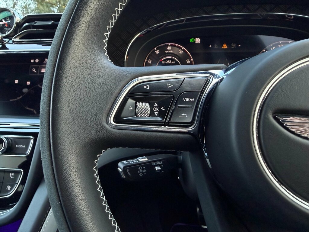 Bentley Bentayga Mulliner Ewb Grey #16