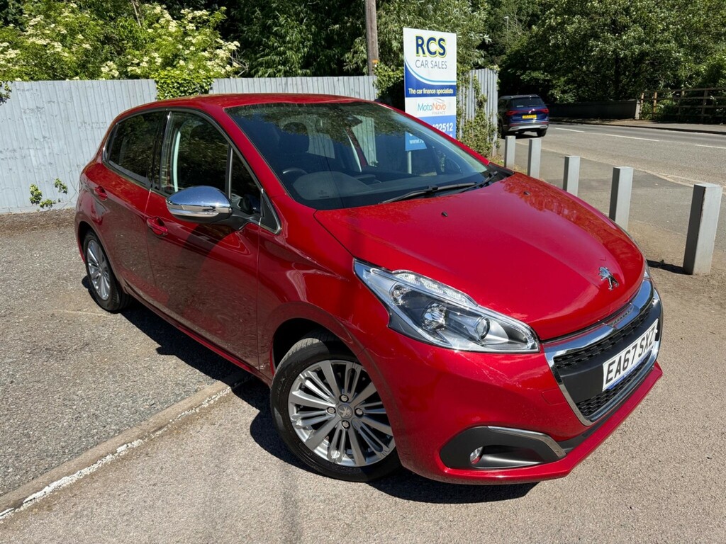Peugeot 208 1.2 Puretech Allure Eat Euro 6 Ss Red