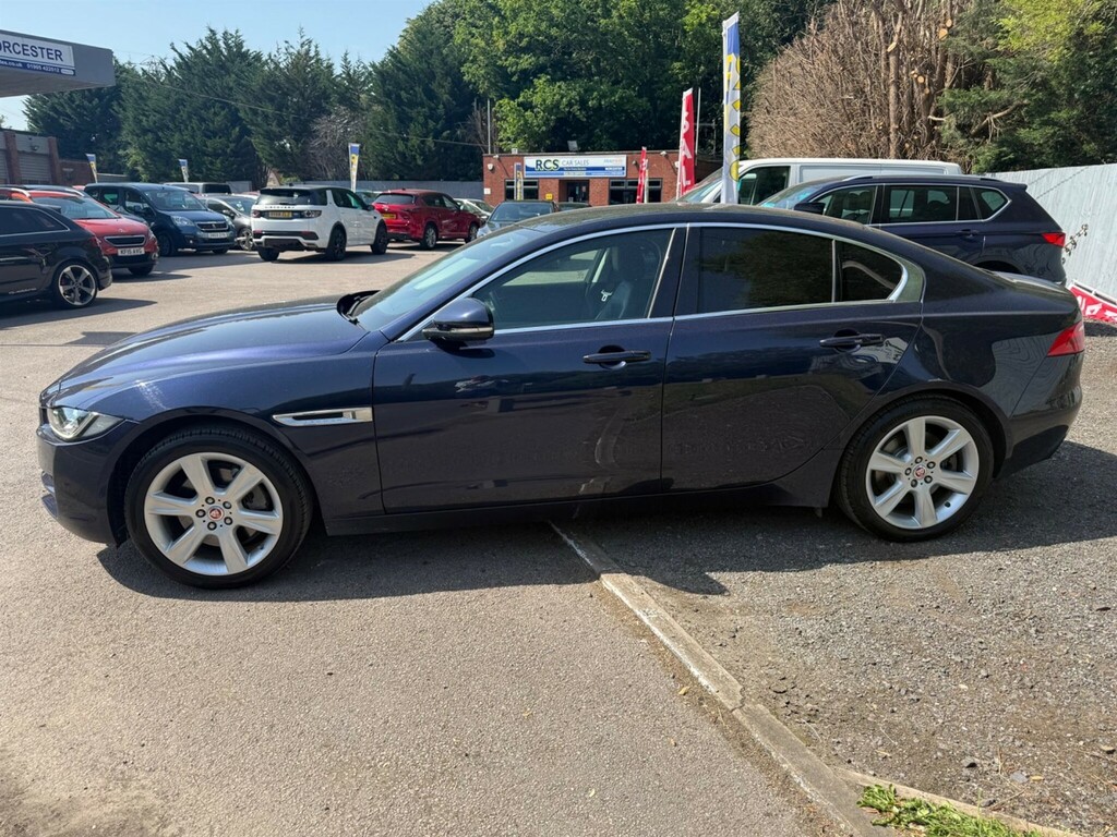 Jaguar XE 2.0D Portfolio Awd Euro 6 Ss OE66AOZ Blue #6