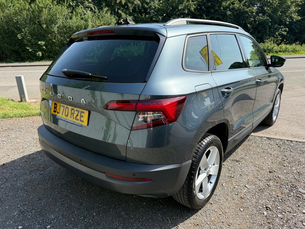Skoda Karoq 1.5 Tsi Act Se Dsg Euro 6 Ss Grey #3
