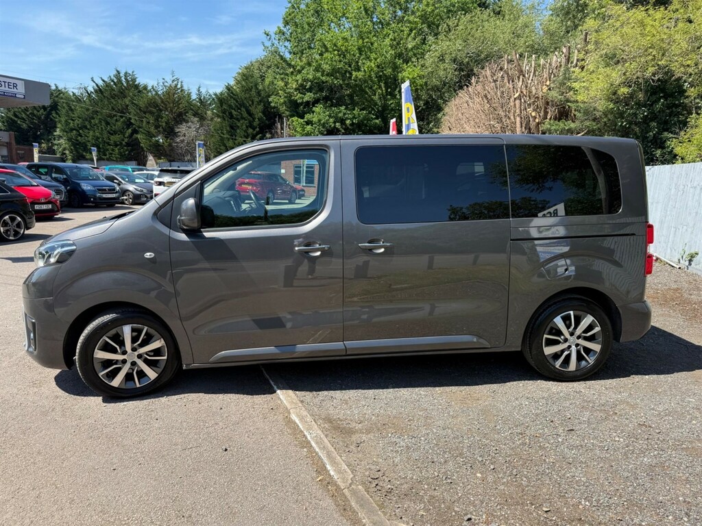 Toyota Verso 2.0D Family Medium Mpv Mwb Euro 6 Ss Grey #6
