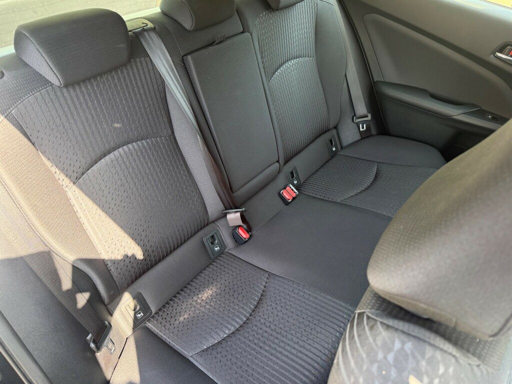 Toyota Prius Vvt-i Active Silver #10