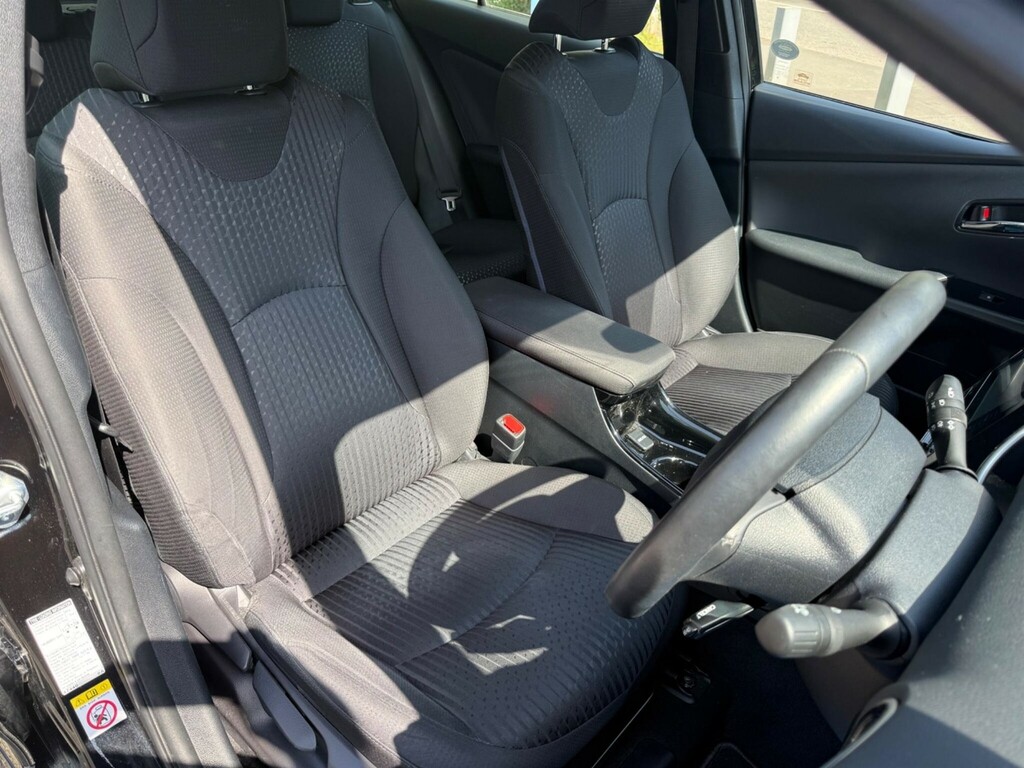Toyota Prius Vvt-i Active Silver #12