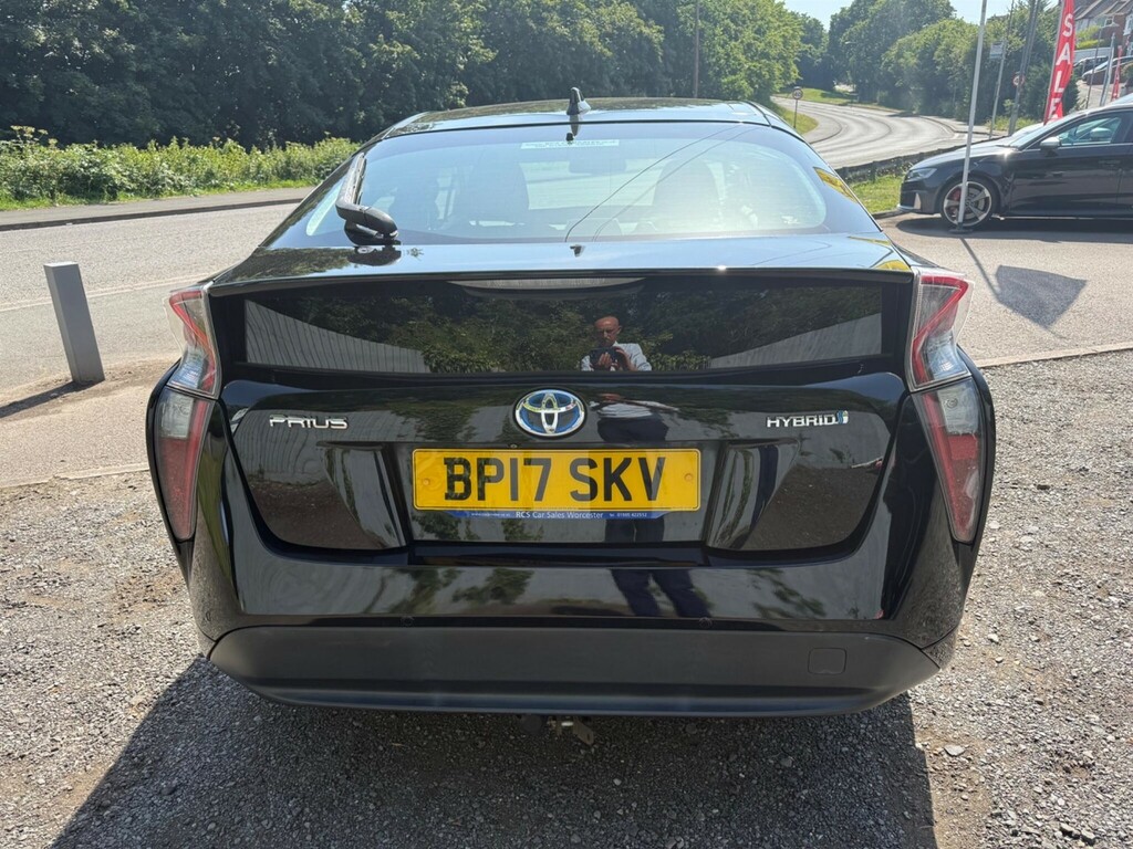 Toyota Prius 1.8 Vvt-h Business Edition Cvt Euro 6 Ss Black #4