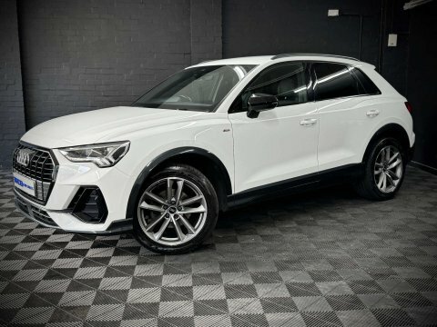 Audi Q3 2.0 Q3 Black SR22HHW White #3