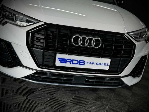 Audi Q3 2.0 Q3 Black SR22HHW White #6