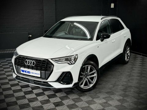 Audi Q3 2.0 Q3 Black SR22HHW White #2