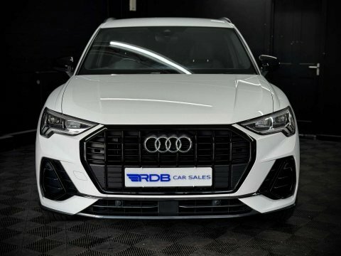 Audi Q3 2.0 Q3 Black SR22HHW White #4