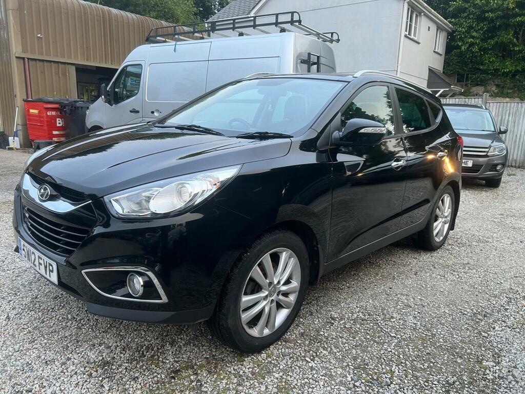 Hyundai Ix35 2.0 Crdi Premium 4Wd Euro 5 Black #2