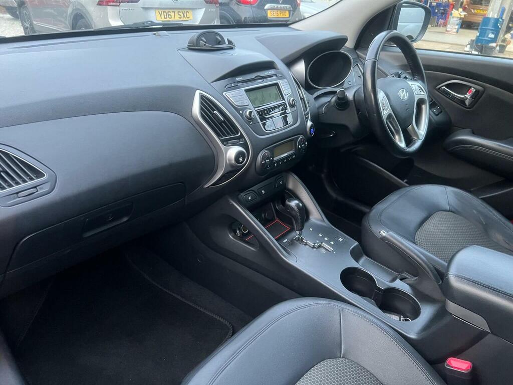 Hyundai Ix35 2.0 Crdi Premium 4Wd Euro 5 Black #5