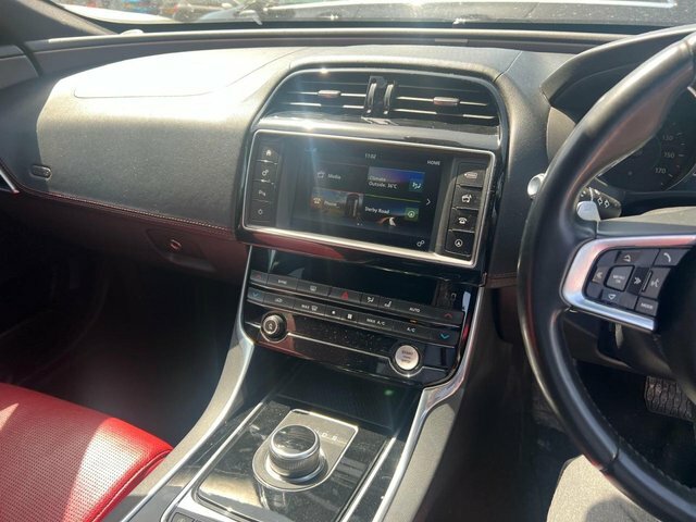 Jaguar XE Saloon LS67ROU Grey #6