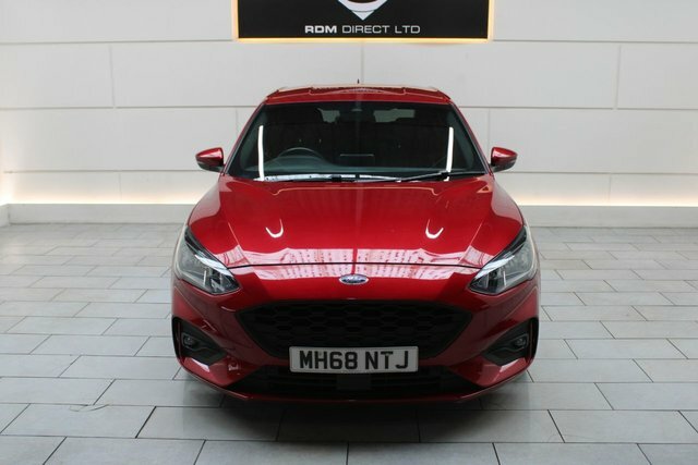 Ford Focus Focus St-line X MH68NTJ Red #2