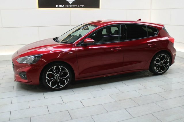 Ford Focus Focus St-line X MH68NTJ Red #6