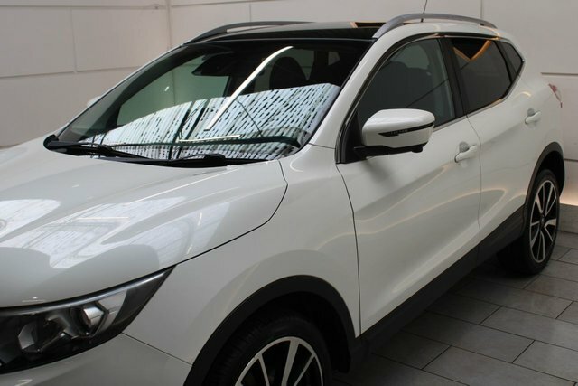 Nissan Qashqai Suv SJ17ONV White #4