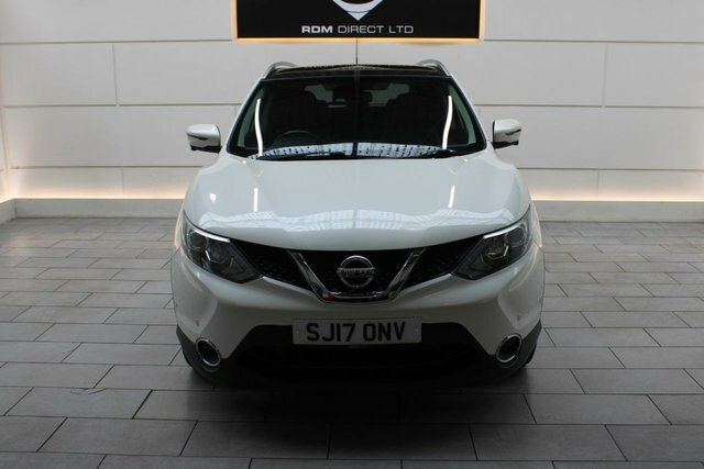 Nissan Qashqai Suv SJ17ONV White #2