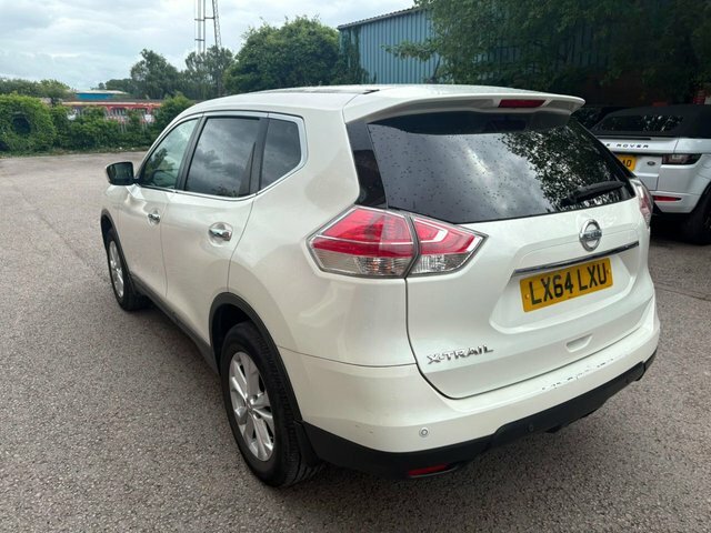 Nissan X-Trail Suv White #3