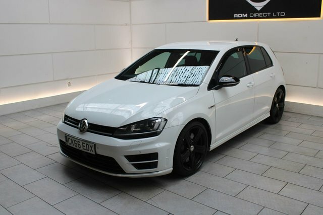 Volkswagen Golf Golf R Dsg CK66EDX White #3