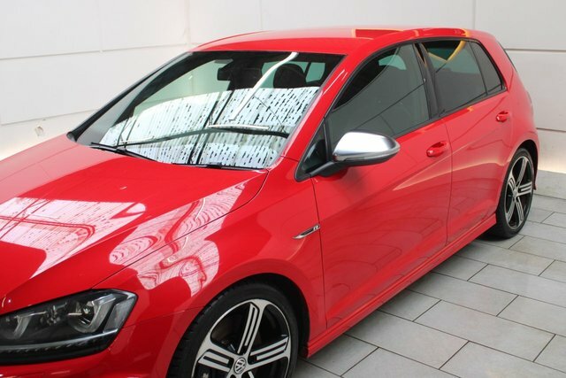Volkswagen Golf Hatchback K8CUC Red #4