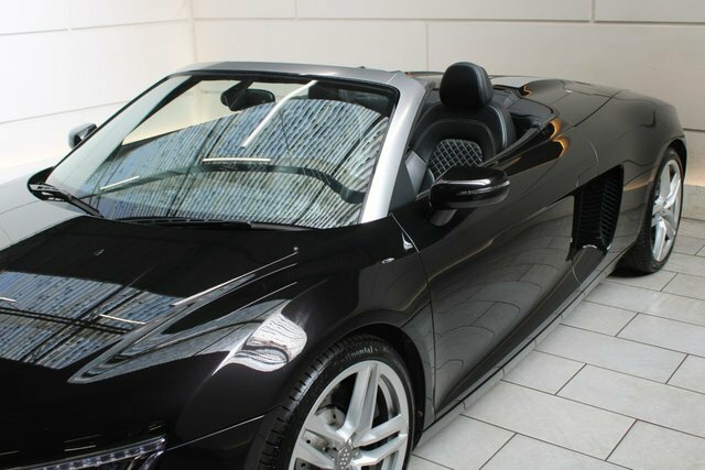 Audi R8 Convertible Black #4