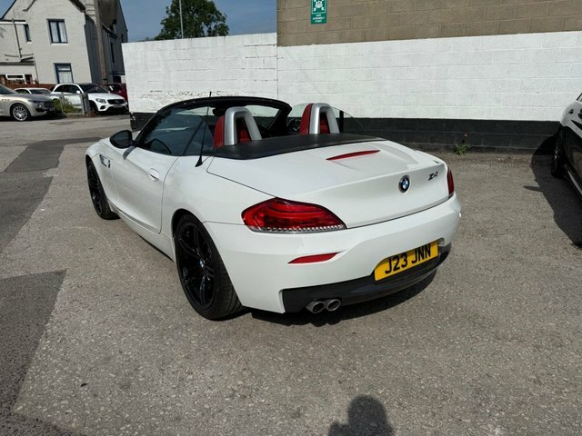 BMW Z4 Convertible White #4