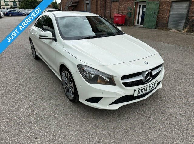 Mercedes-Benz CLA Class Cla220 Cdi Amg Sport Silver #1