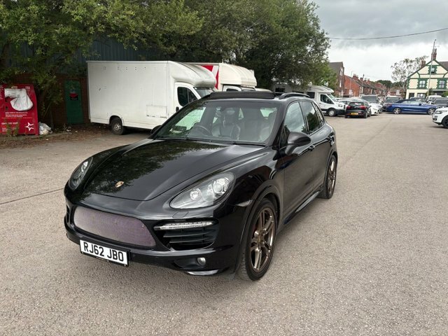 Porsche Cayenne Suv Black #4