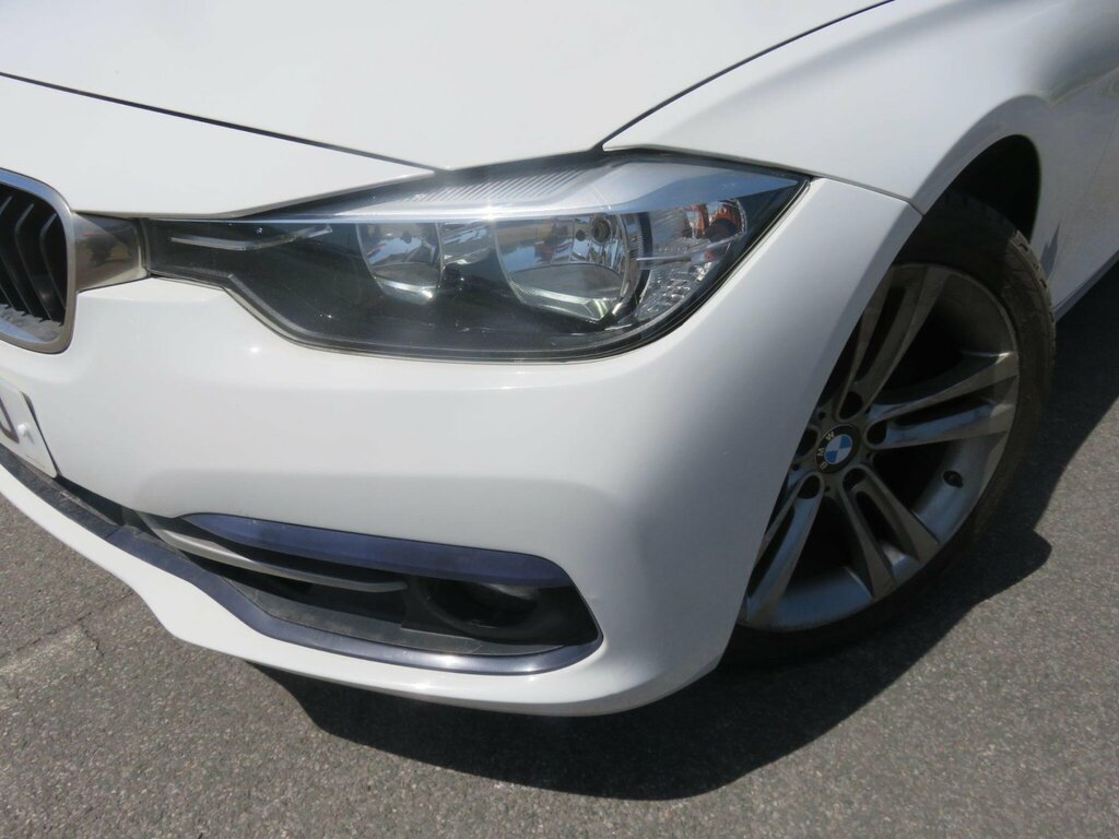 BMW 3 Series 1.5 318I Sport Touring Euro 6 Ss White #4