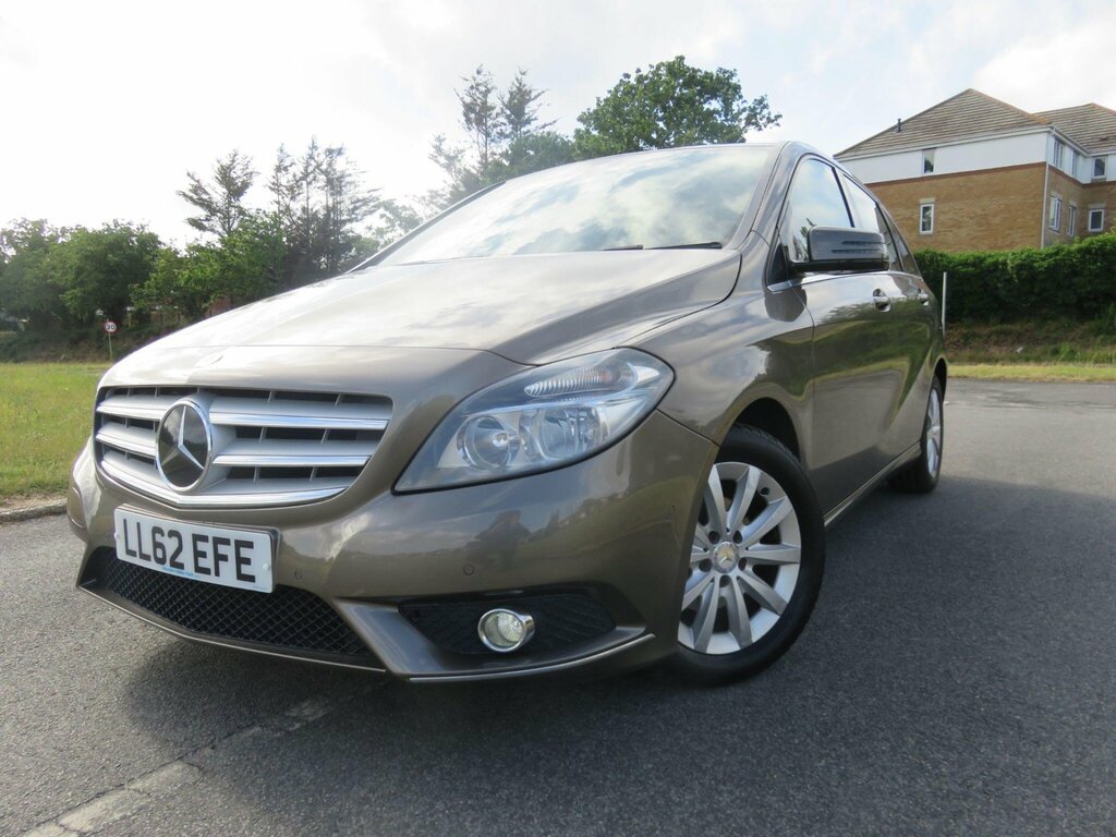 Mercedes-Benz B Class 1.6 B180 Blueefficiency Se 7G-dct Euro 5 Ss Grey #2