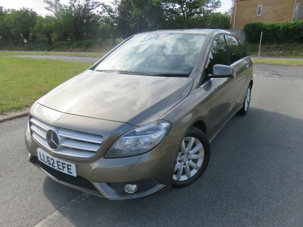 Mercedes-Benz B Class 1.6 B180 Blueefficiency Se 7G-dct Euro 5 Ss Grey