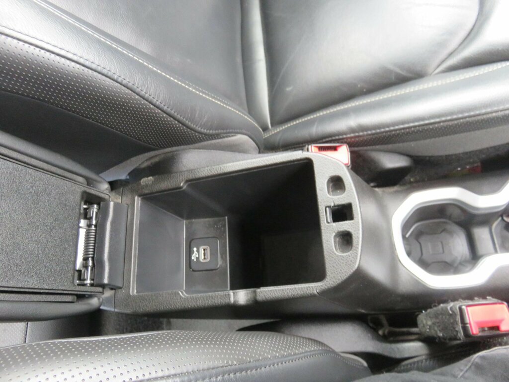 Jeep Renegade 1L Longitude Black #36