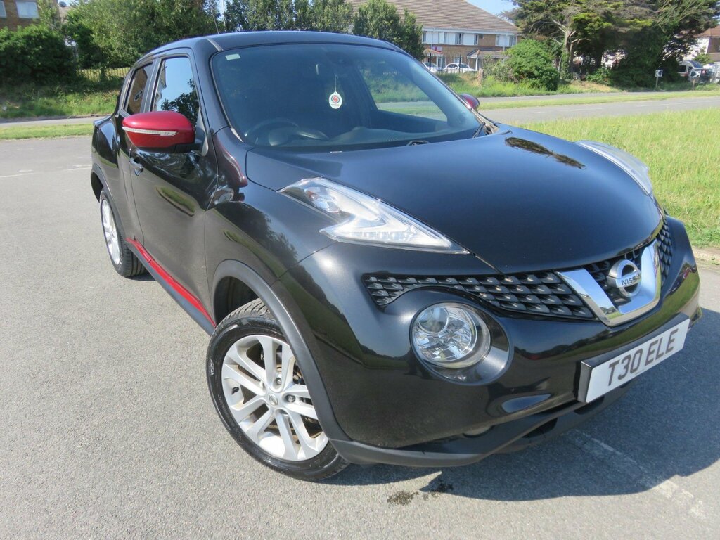 Nissan Juke 1.2 N-connecta Dig-t 115 Bhp White #7