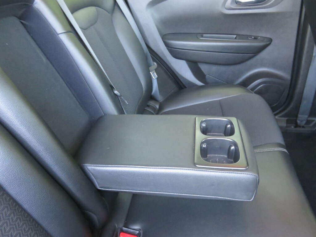 Renault Kadjar  Silver #41