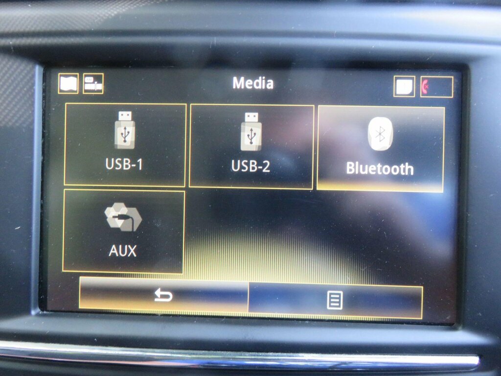 Renault Kadjar  Silver #35