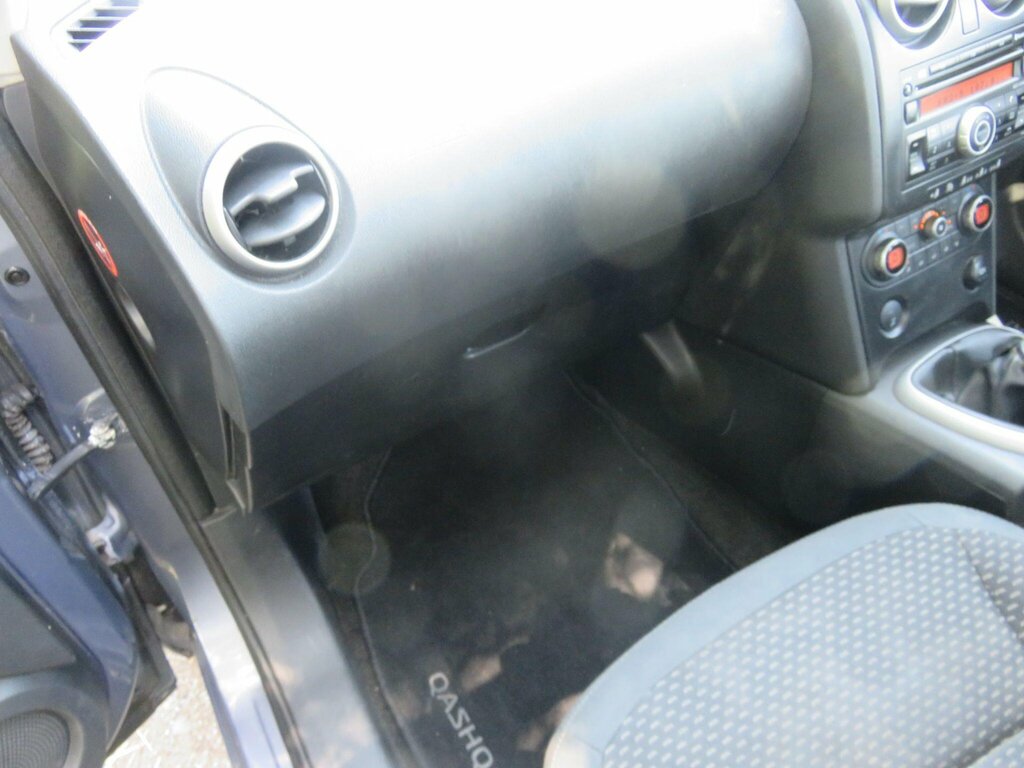 Nissan Qashqai Hatchback Grey #30