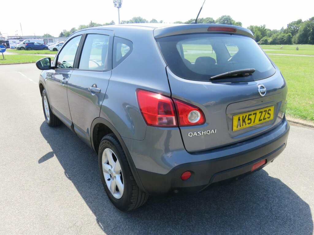 Nissan Qashqai Hatchback Grey #14