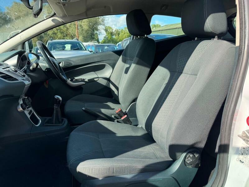 Ford Fiesta 1.25 Zetec Silver #15