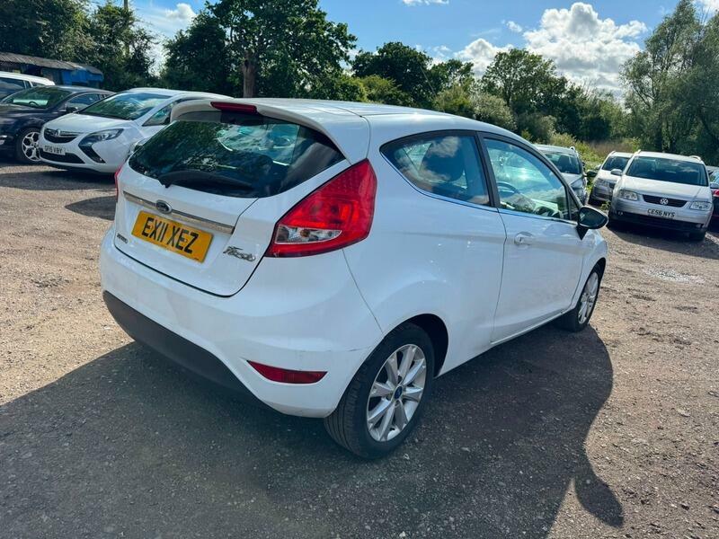 Ford Fiesta 1.25 Zetec Silver #6