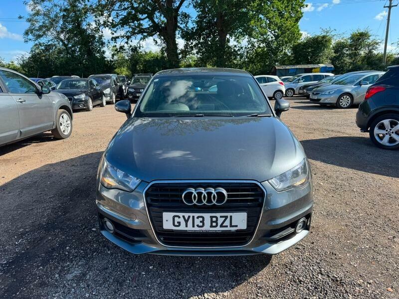 Audi A1 1.2 Tfsi Sport Black #2
