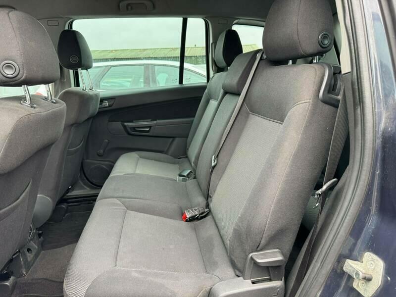 Vauxhall Zafira #17